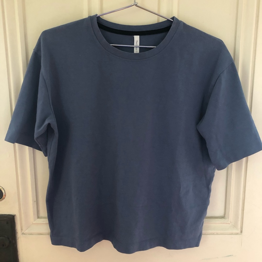 Aritzia the group by Babaton short sleeve t shirt